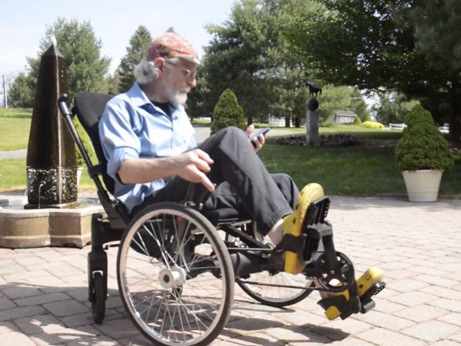 Navigating and Single Hand Use of the Velochair